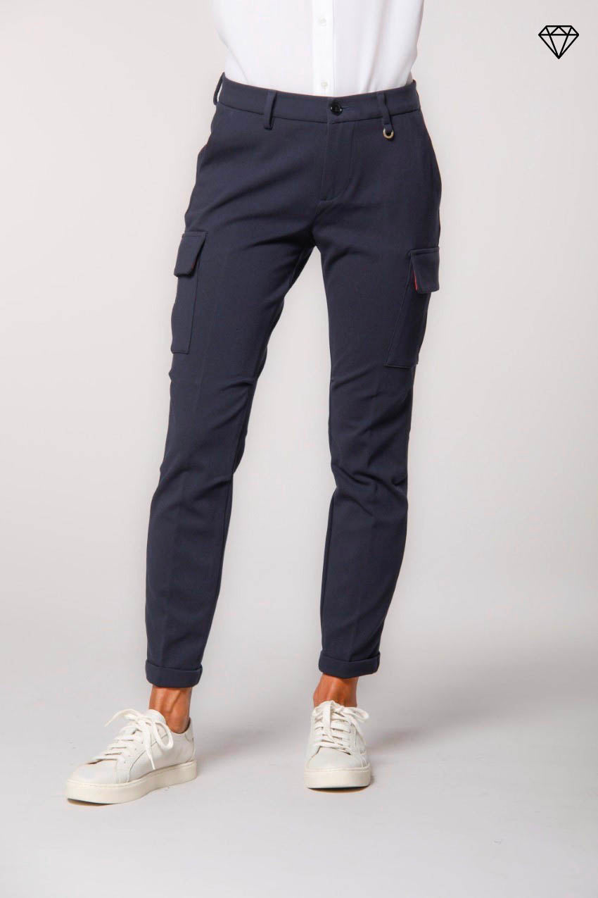 Immagine 1 di pantalone cargo donna in jersey tecnico modello Chile City curvy fit