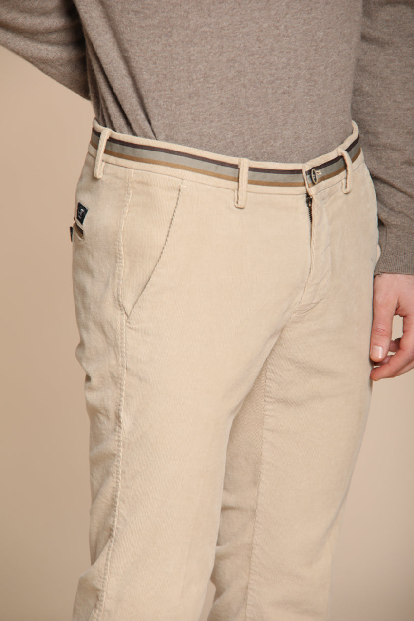 Foto 2 Torino Winter pantalone chino uomo in velluto 1000 righe slim fit