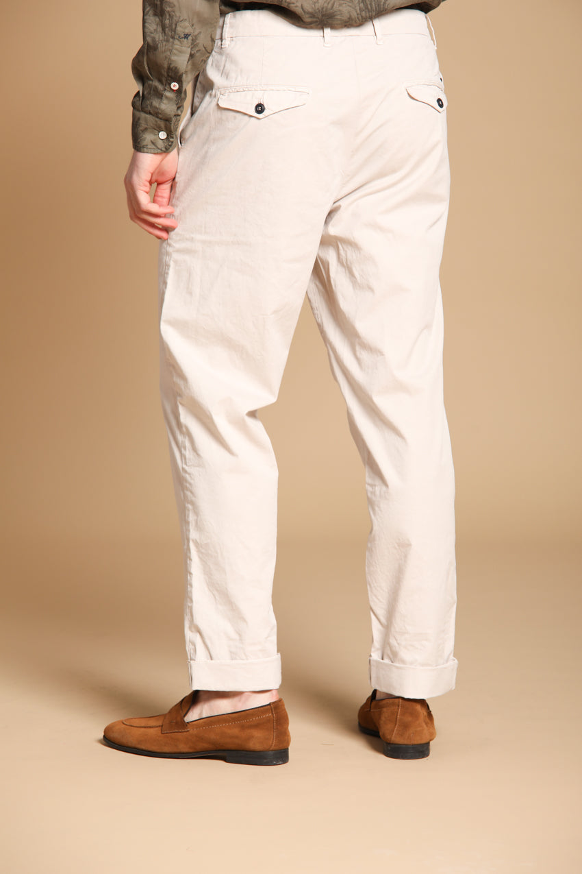 Chinos 22 мъжки чино панталон от пима стреч памук с relaxed fit