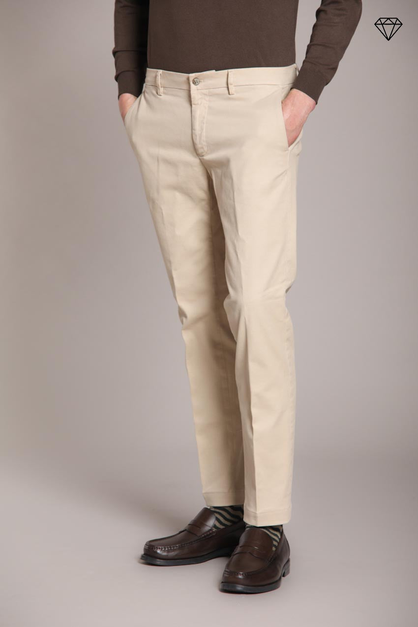 Foto 1 New York pantalone chino uomo in gabardina stretch regular fit ①