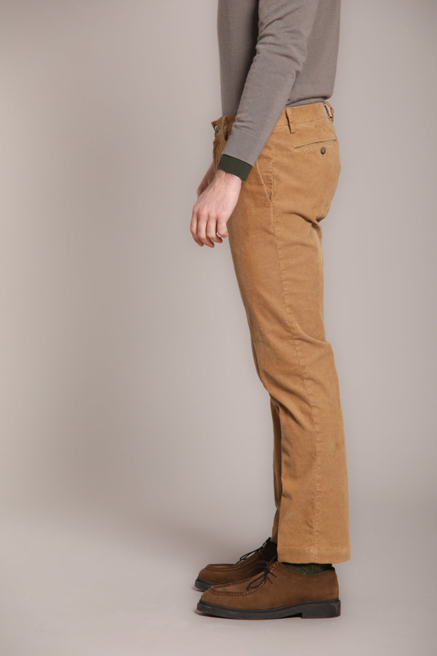 Foto 3 New York pantalone chino uomo in velluto 1000 righe regular fit