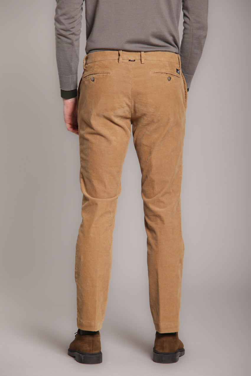 Foto 4 New York pantalone chino uomo in velluto 1000 righe regular fit