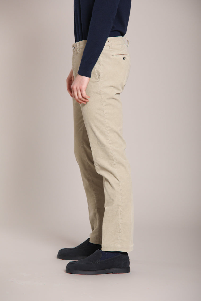 Foto 3 New York pantalone chino uomo in velluto 1000 righe regular fit