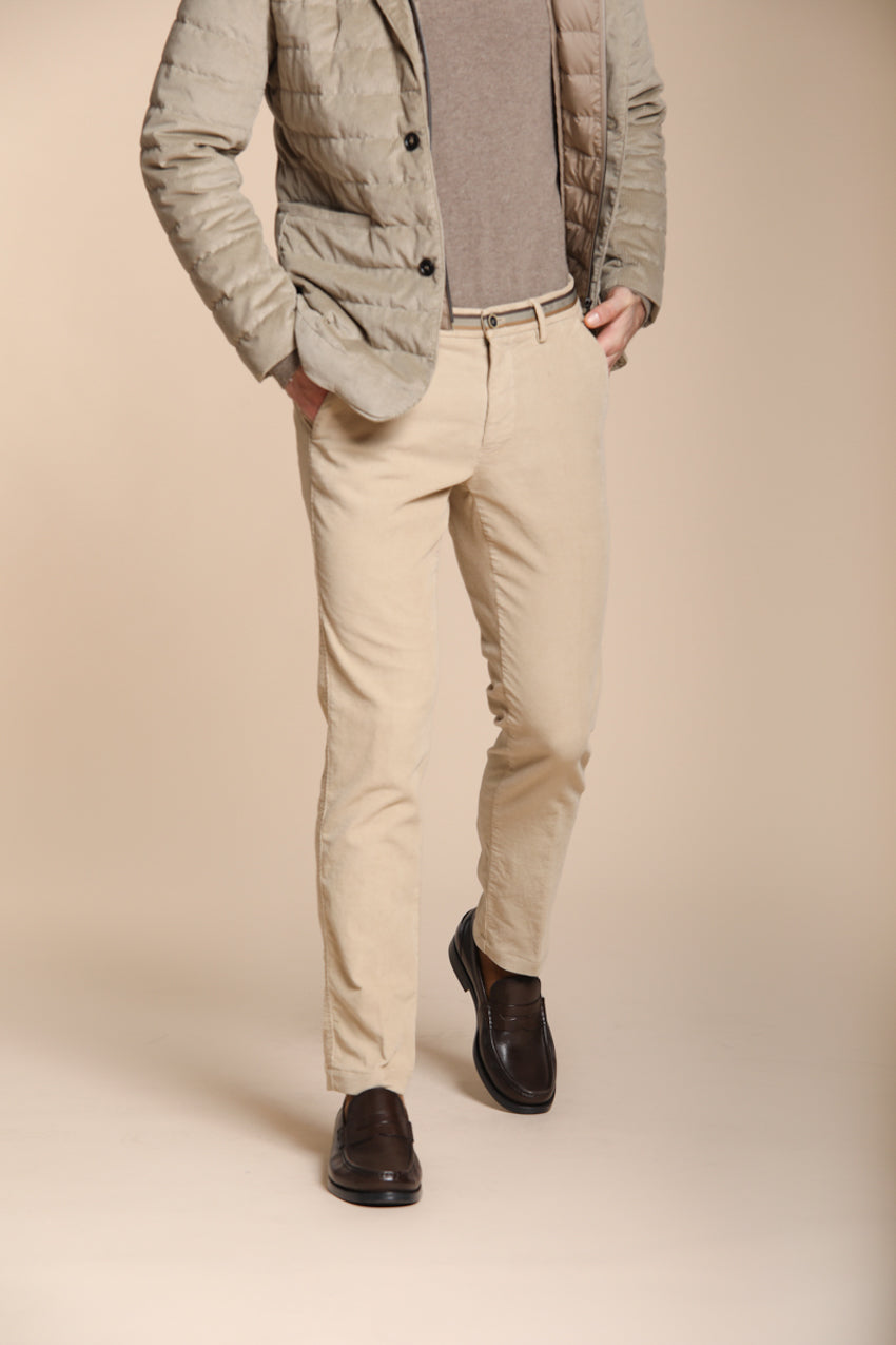 Foto 3 Torino Winter pantalone chino uomo in velluto 1000 righe slim fit