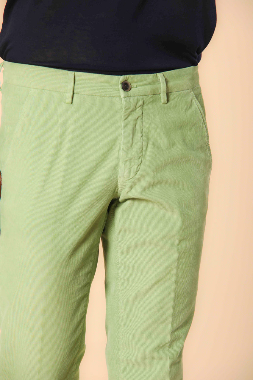 Torino мъжки сарториален панталон чино в лек кадифе слим фит