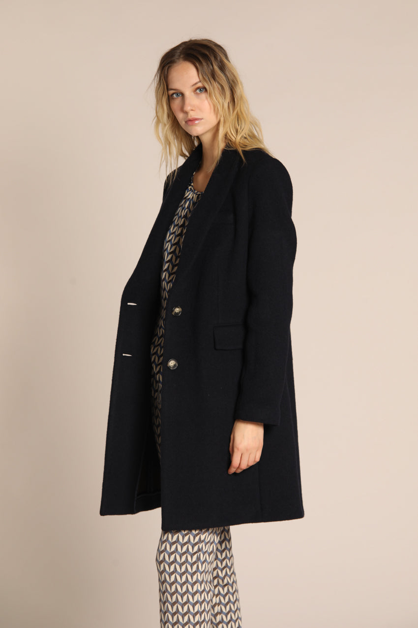 immagine 3 di cappotto donna, modello Dafne, di colore blu scuro, con bottoni bicolor di Mason's
