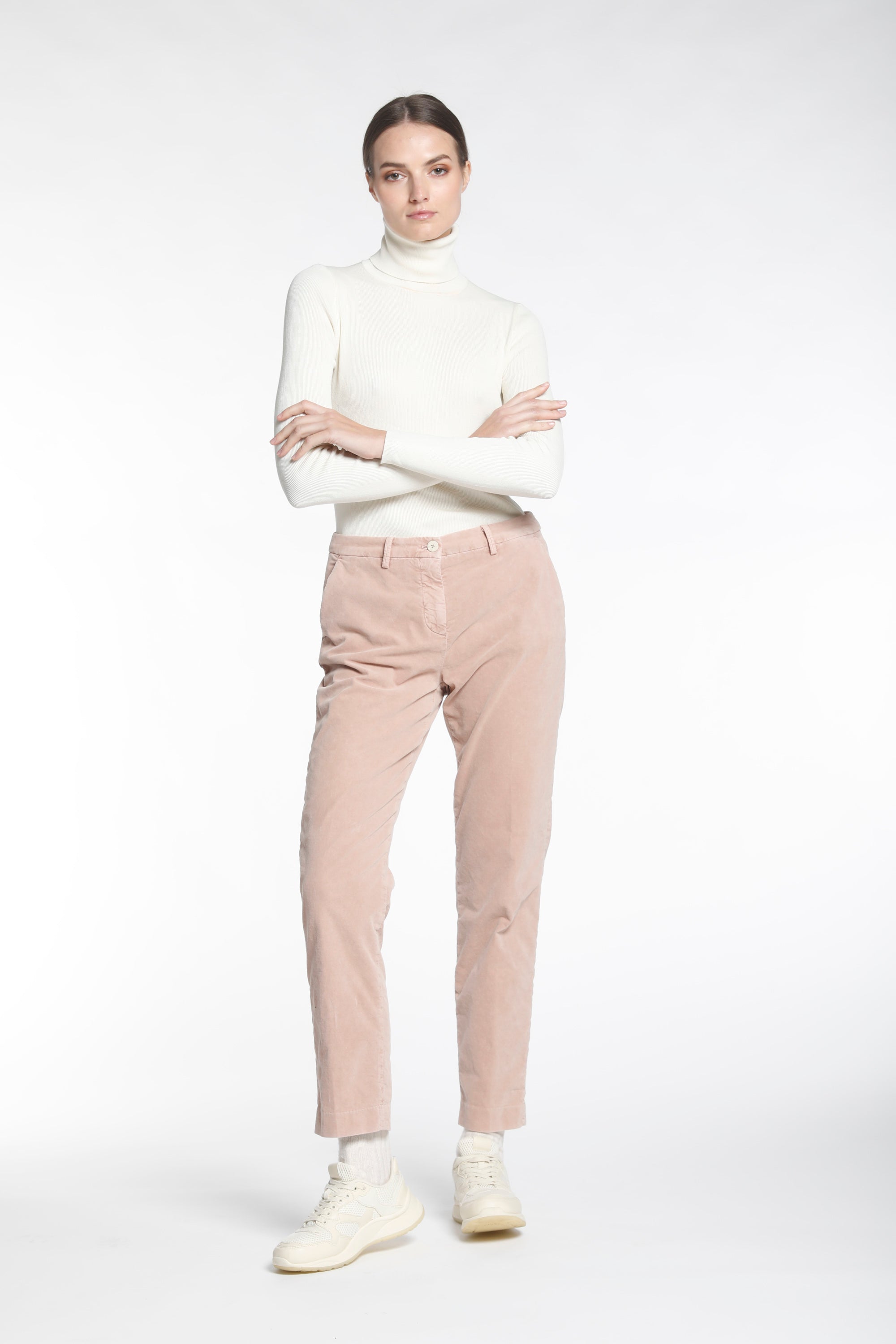 Immagine 1 di pantalone chino donna in velluto color carne modello New York di Mason's