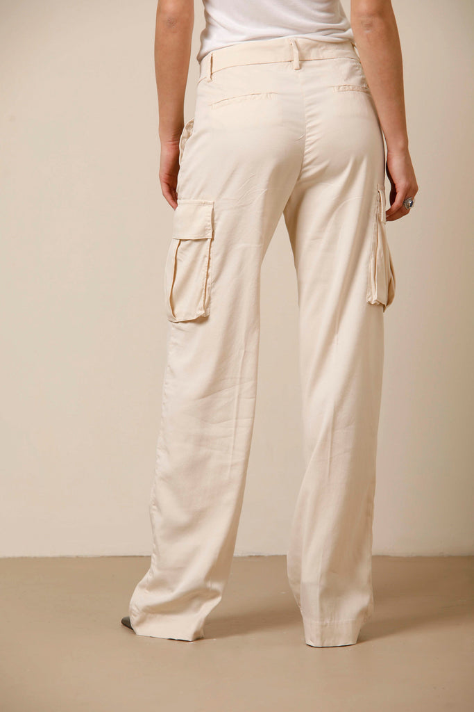Дамски карго панталон от тенсел в лимитирана серия Victoria