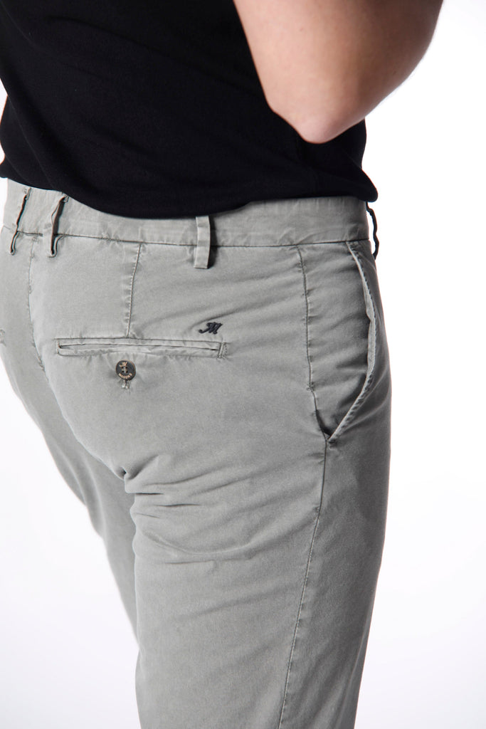 Мъжки панталони от разтегателен кепър Milano Style Essential extra slim fit
